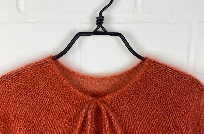 LOTILDA Strickanleitung MAYA Bluse