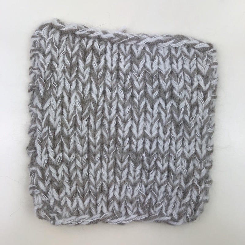 Meliert Stricken mit Lamana Como und Premia - beige