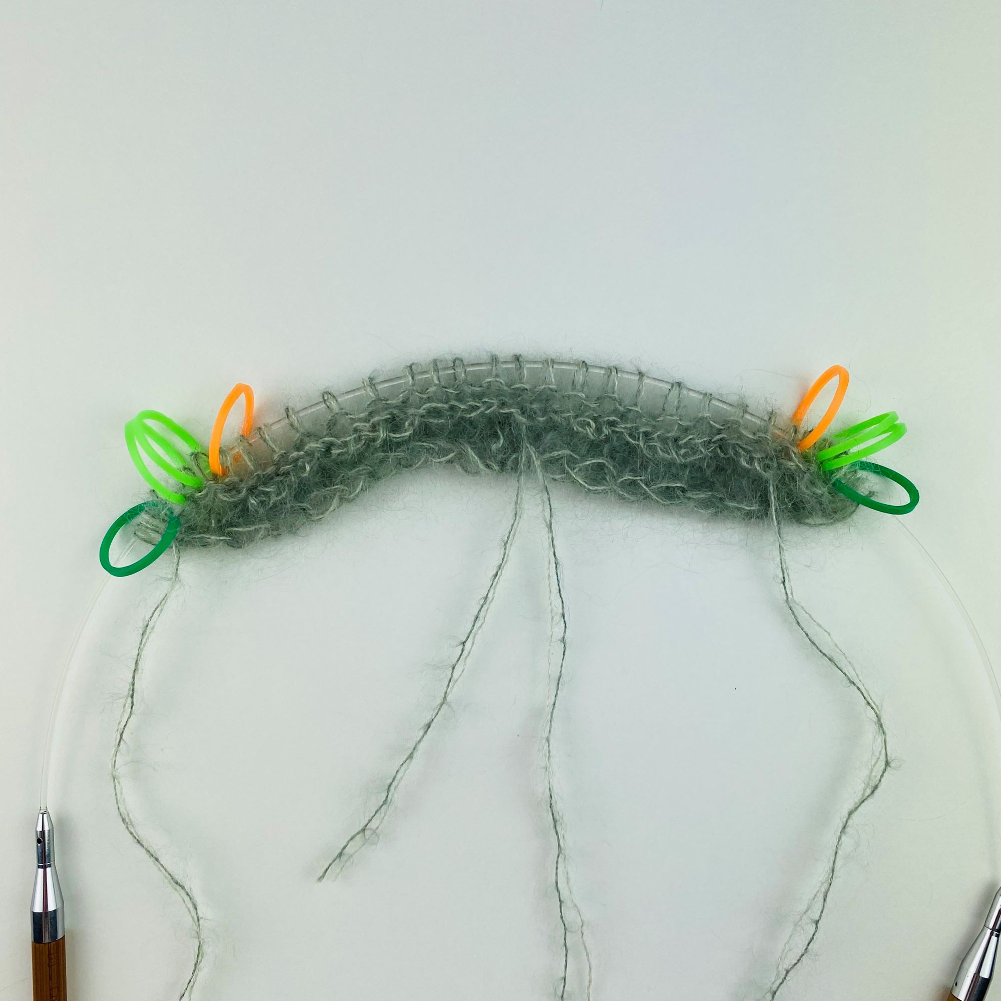 MARTA V-Neck Schritt 2 - Bild 1 von 7