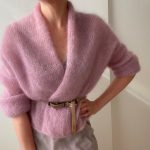 Strickanleitung MARTA Summer Cardigan - Lässige Strickjacke mit Schalkragen und schmalen Ärmeln aus Mohair zum selber stricken