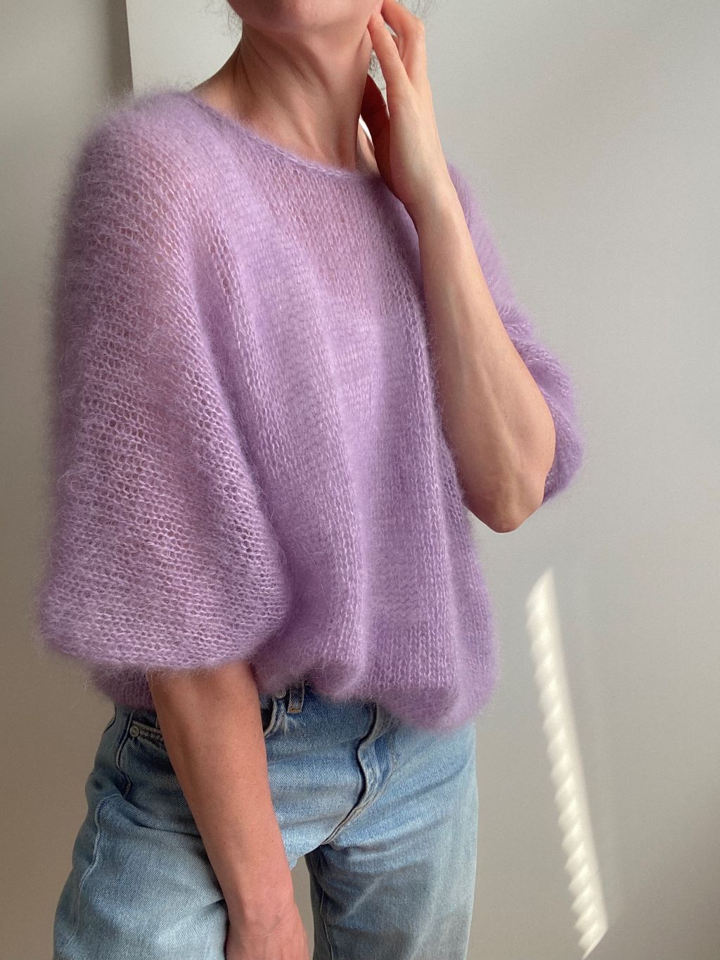 MIKA Summer V Shirt in Flieder MIKA Summer V Shirt – Bild 1